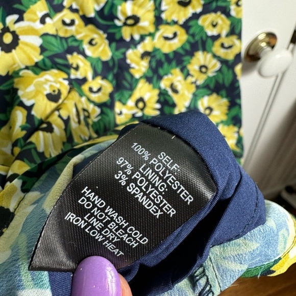 NWT Lulu’s Floral Inclusive Navy Blue Floral Print Puff Sleeve Mini Dress XS - Picture 6 of 9